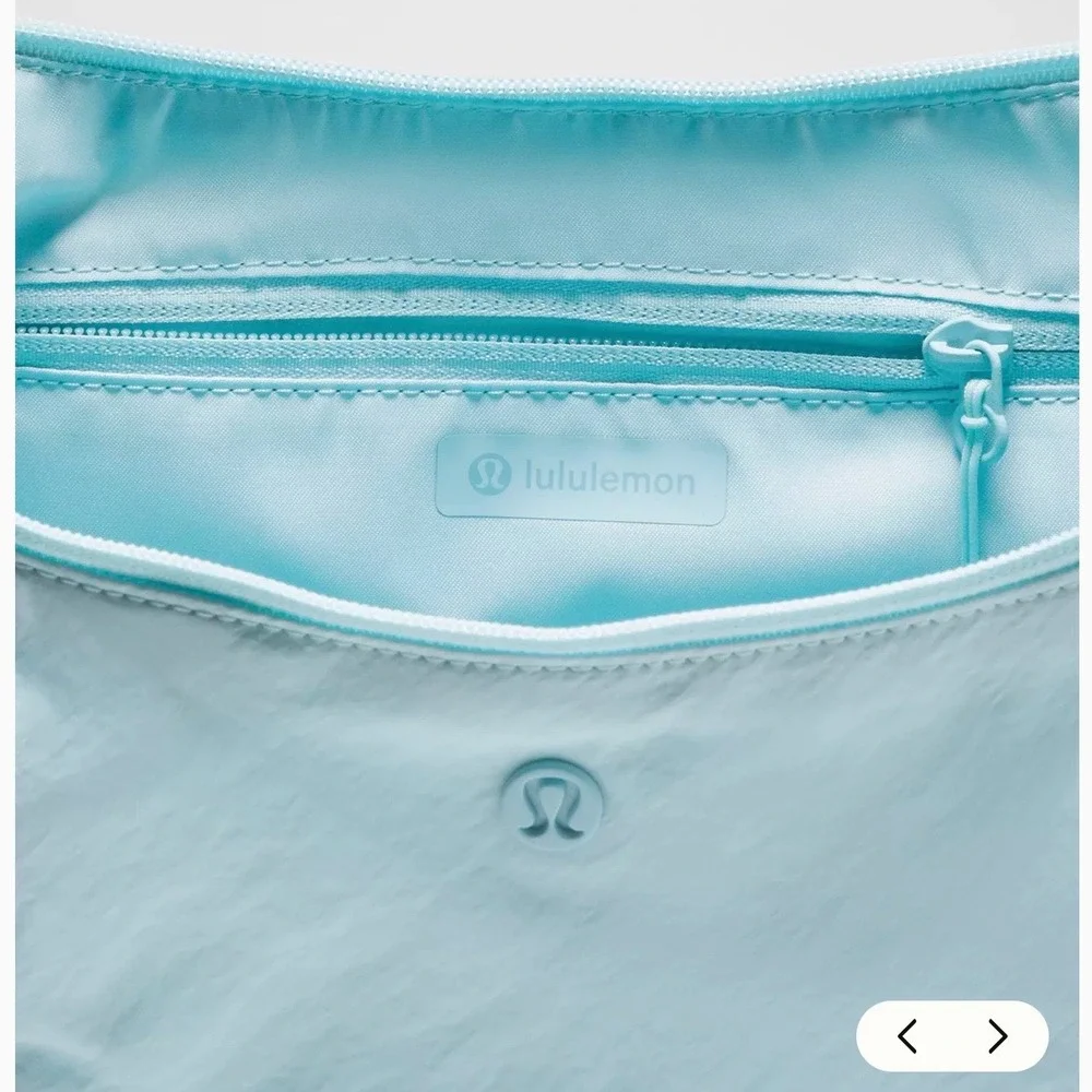 Lululemon Clean Lines Slouchy Sling Bag 6L Light Blue Crossbody Shoulder Bag